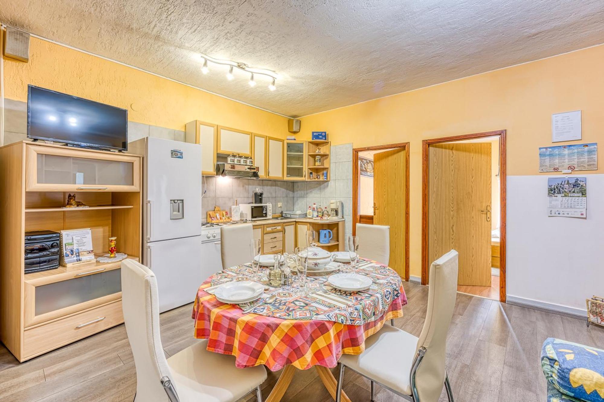 Apartments Cindric Selce Exterior foto