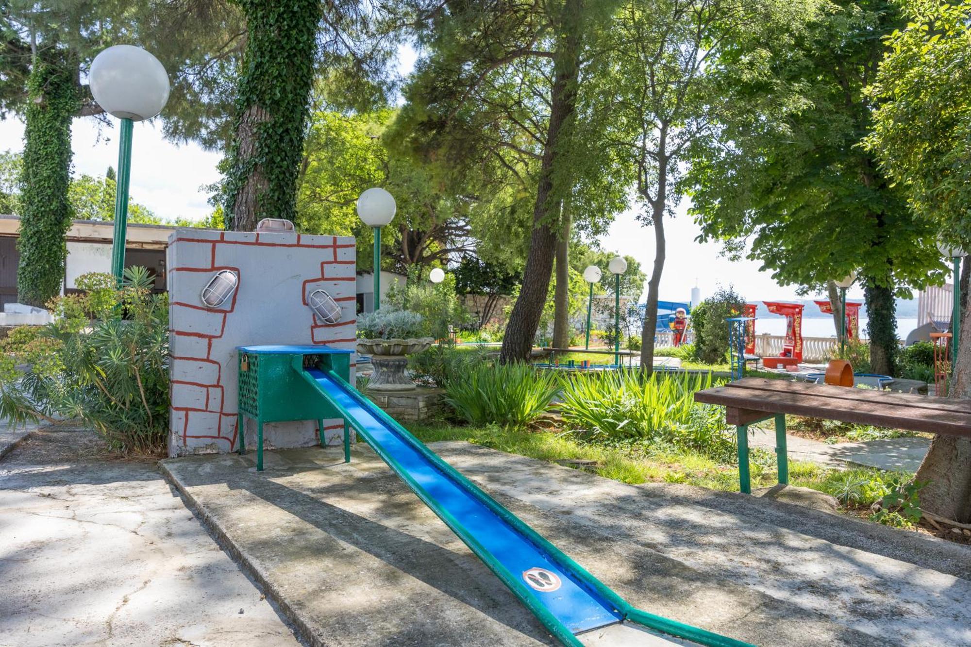 Apartments Cindric Selce Exterior foto